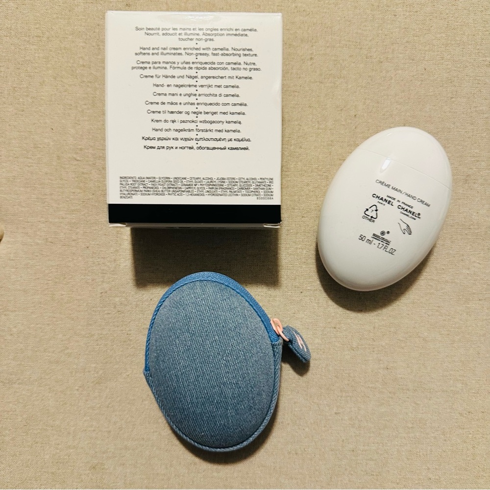 Chanel | Limited Edition | La Crème Main Hand Cream with Zippered Denim Pouch - Picture 6 of 15